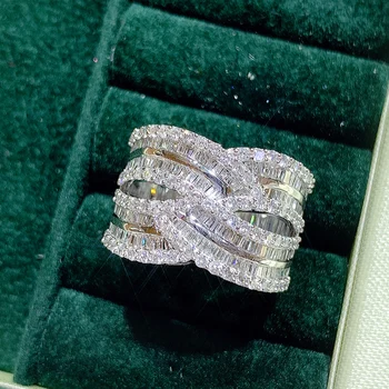 Huitan брилянтен кристал кубичен цирконий широки пръстени за жени обрат дизайн луксозни женски бижута за сватбено тържество шик момиче пръстен Изображение