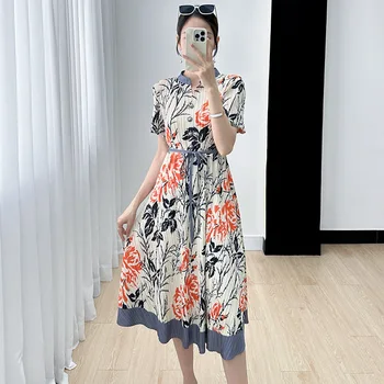 Miyake рокля дамско облекло през лятото на 2023 г. Нови отпечатани плисирани ретро модни Commuter темперамент дълги рокли Изображение