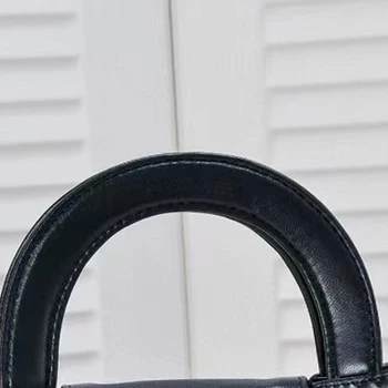 Underarm Classic 2024 Чанта дизайнерска чанта Продукт Висококачествена нова луксозна дамска кожена чанта Fashionable _BZ-70999098_ Изображение