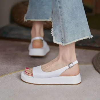 Буци обувки за жени спортни сандали плоски летни кожени платформа сандал жени открит ходене комфорт мода на тичане Изображение