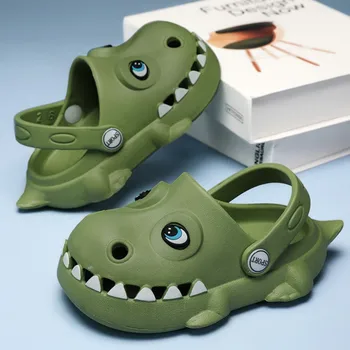 Летни детски обувки Момчешки чехли Карикатура Крокодил Детски маратонки Дишащо меко дъно Kid Tenis Beach Водни спортове Сандали Изображение